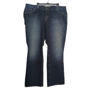 Torrid 22 Dark Wash Mid Rise Relaxed Boot Fit Stretch Normcore Casual Preppy